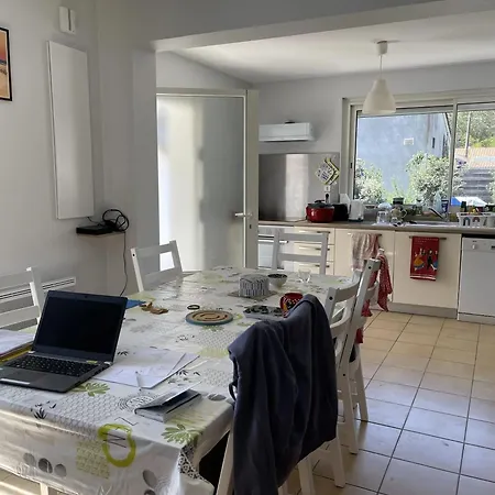 Holiday home Charmante Maison A Avec Exterieur Spacieux *